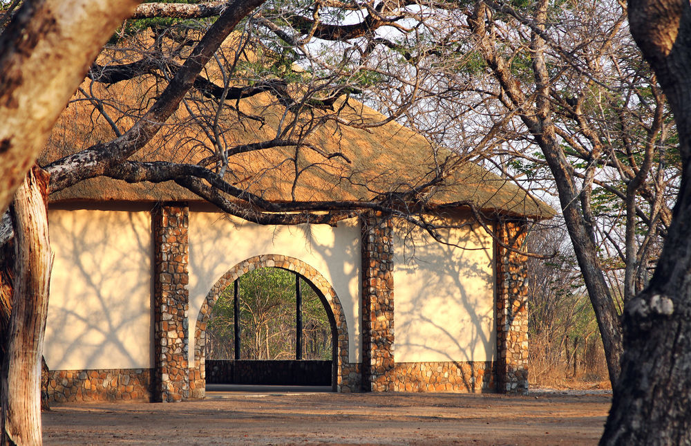 Gwango Heritage Resort Dete Экстерьер фото