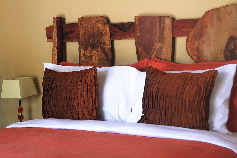 Gwango Heritage Resort Dete Экстерьер фото