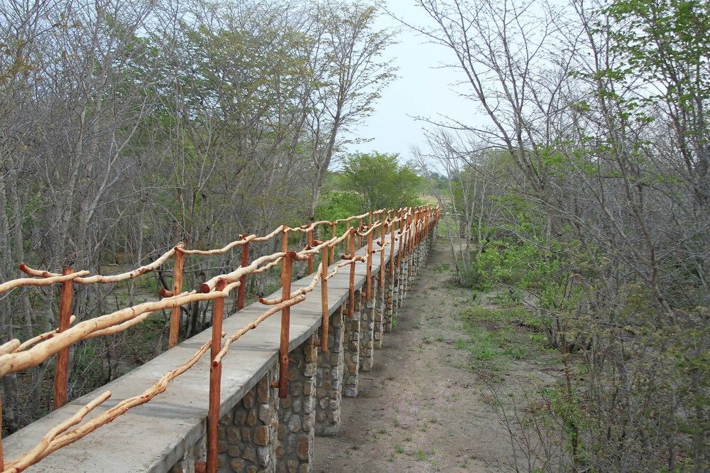 Gwango Heritage Resort Dete Экстерьер фото