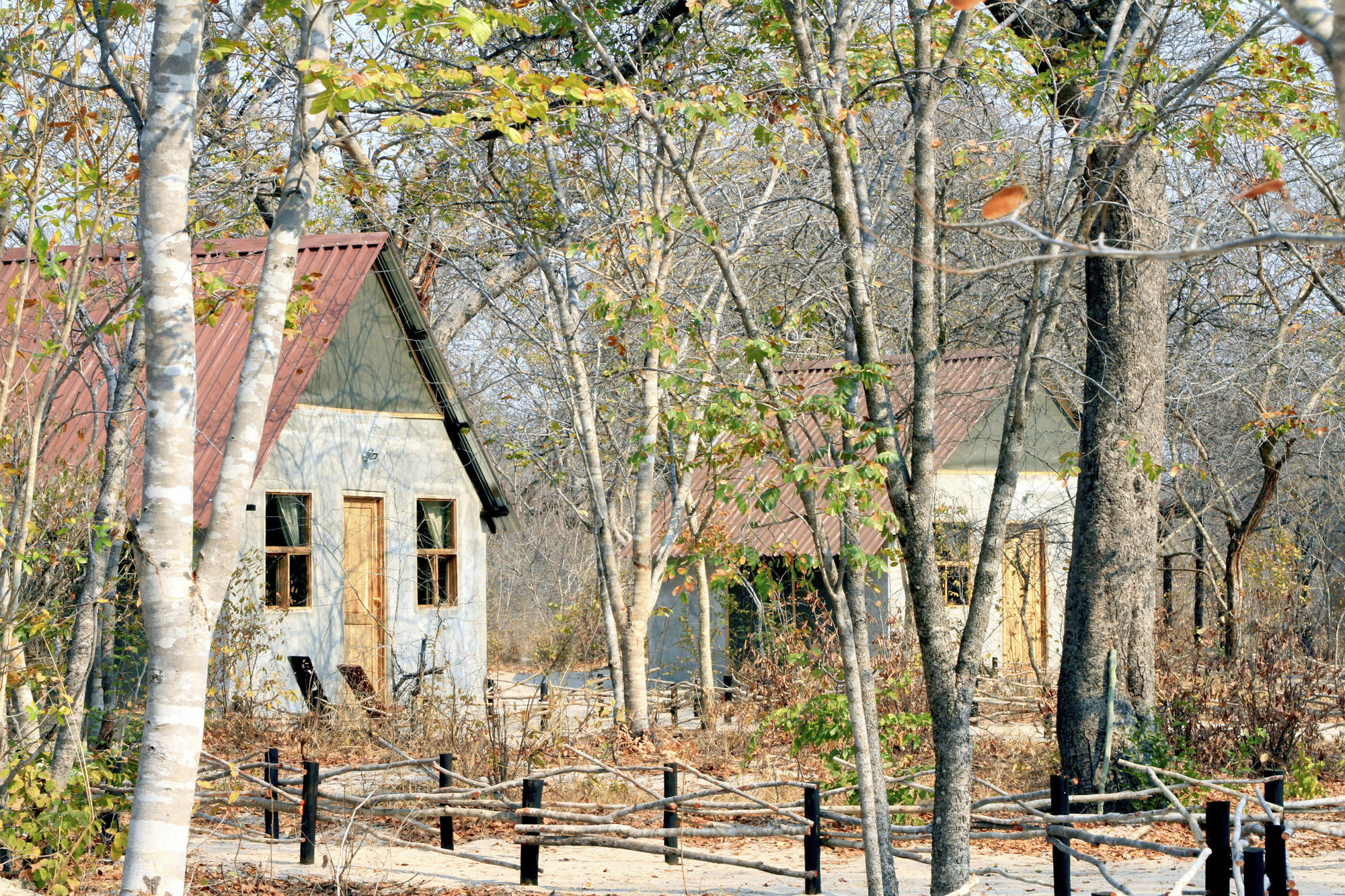 Gwango Heritage Resort Dete Экстерьер фото